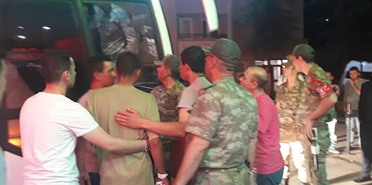 Amasya'da 81 asker hastanelik oldu 